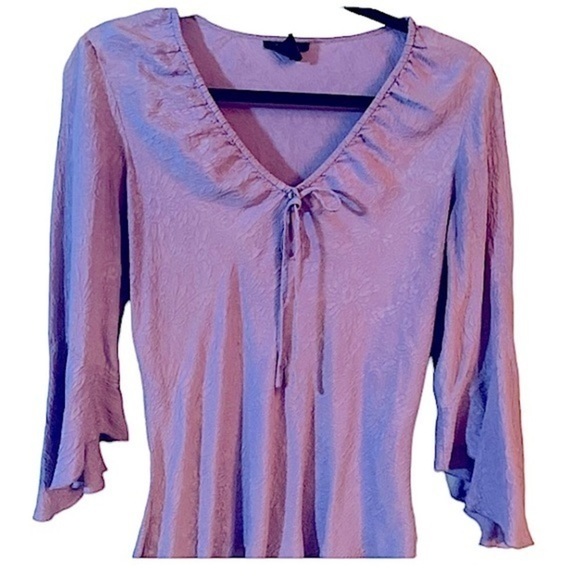 SilkLand Tops - SilkLand Lavender V-Neck Tie-Front Bell Sleeve Top